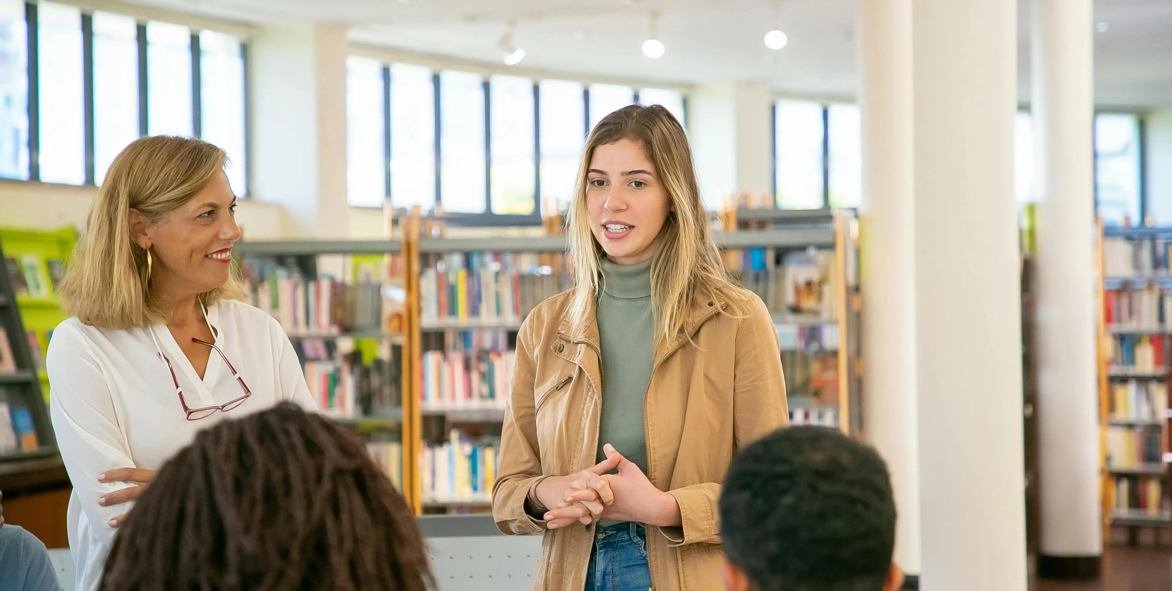 Seminar in der Bibliothek